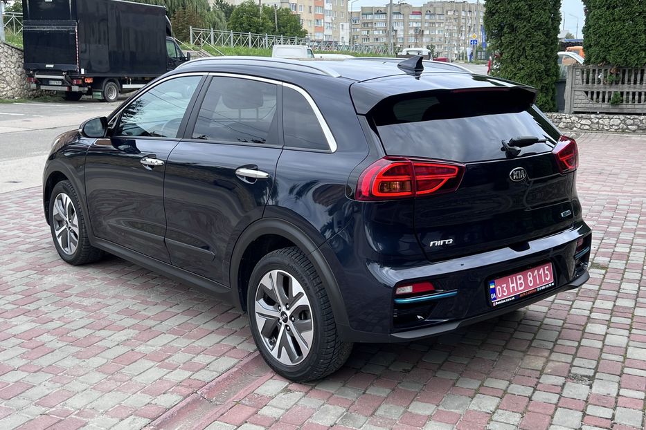 Продам Kia Niro ExecutiveLine 2021 года в Тернополе