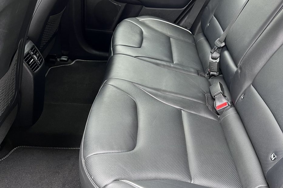 Продам Kia Niro ExecutiveLine 2021 года в Тернополе