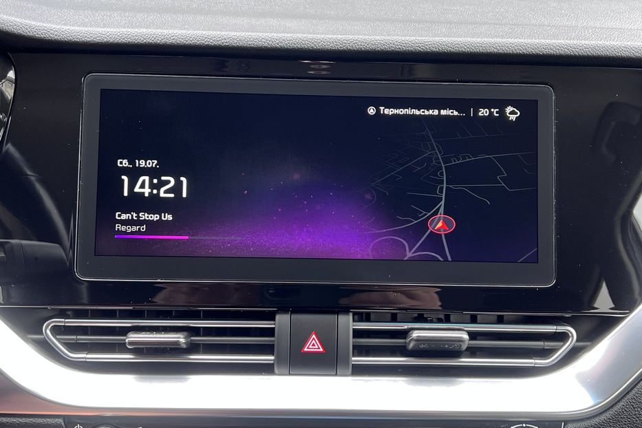 Продам Kia Niro ExecutiveLine 2021 года в Тернополе