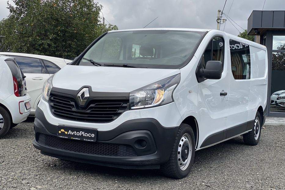 Продам Renault Trafic пасс. 2016 года в Луцке