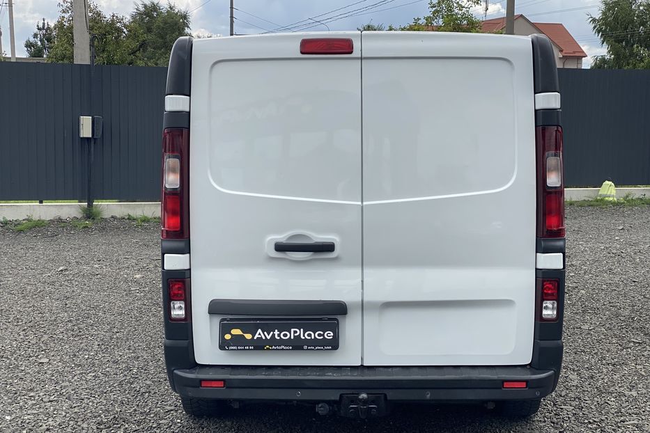 Продам Renault Trafic пасс. 2016 года в Луцке