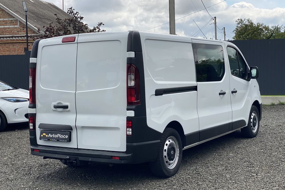 Продам Renault Trafic пасс. 2016 года в Луцке
