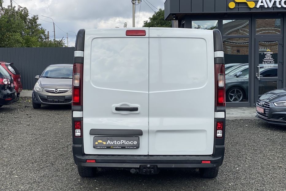 Продам Renault Trafic пасс. 2016 года в Луцке