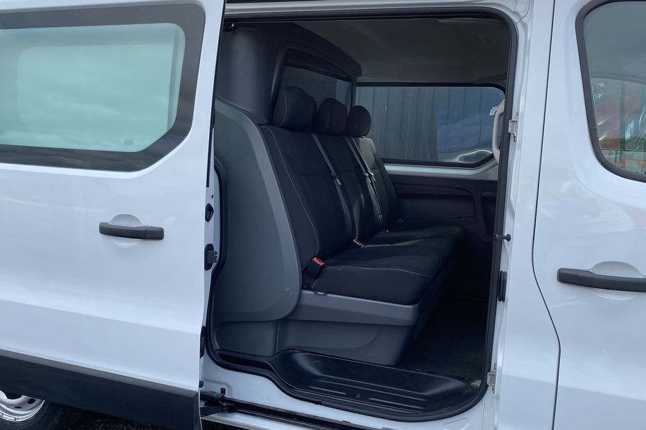 Продам Renault Trafic пасс. 2016 года в Луцке