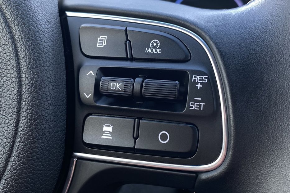 Продам Kia Niro 64 кВт Макс. комплектація 2021 года в Львове