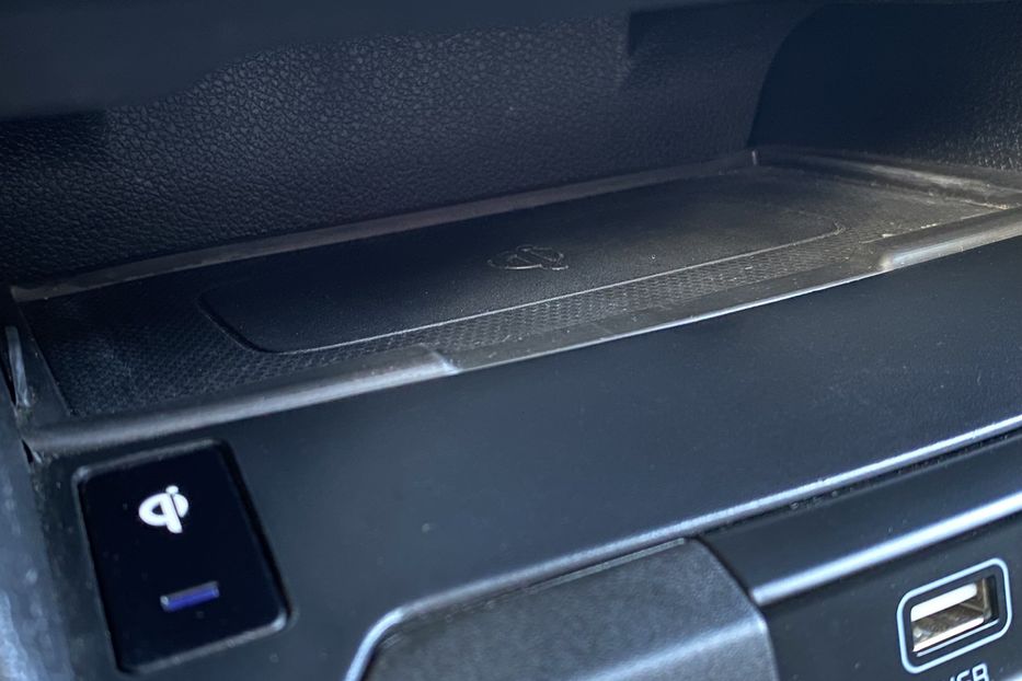 Продам Kia Niro 64 кВт Макс. комплектація 2021 года в Львове