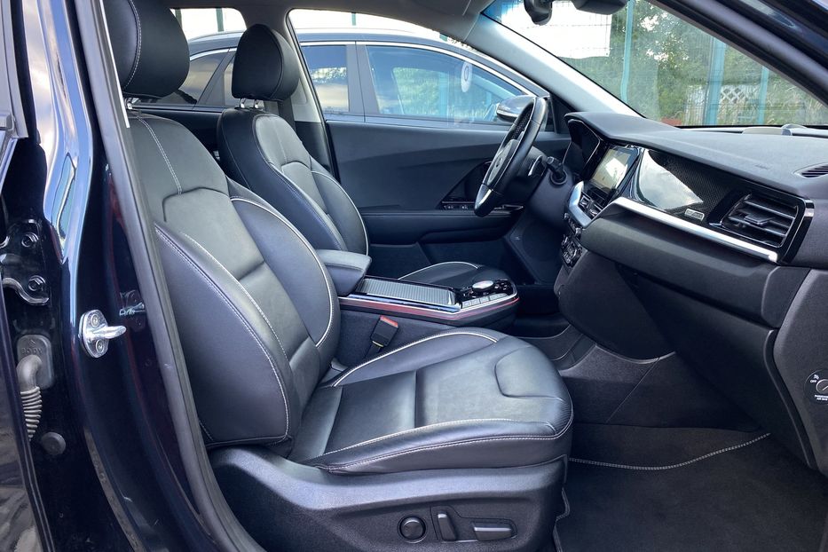 Продам Kia Niro 64 кВт Макс. комплектація 2021 года в Львове