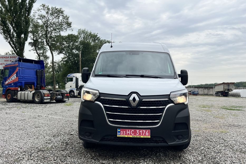 Продам Renault Master груз. 2022 года в г. Умань, Черкасская область