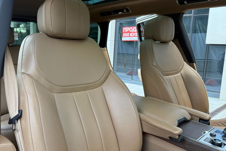 Продам Land Rover Range Rover HSE P440 2022 года в Киеве