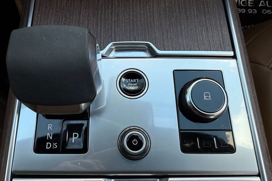 Продам Land Rover Range Rover HSE P440 2022 года в Киеве