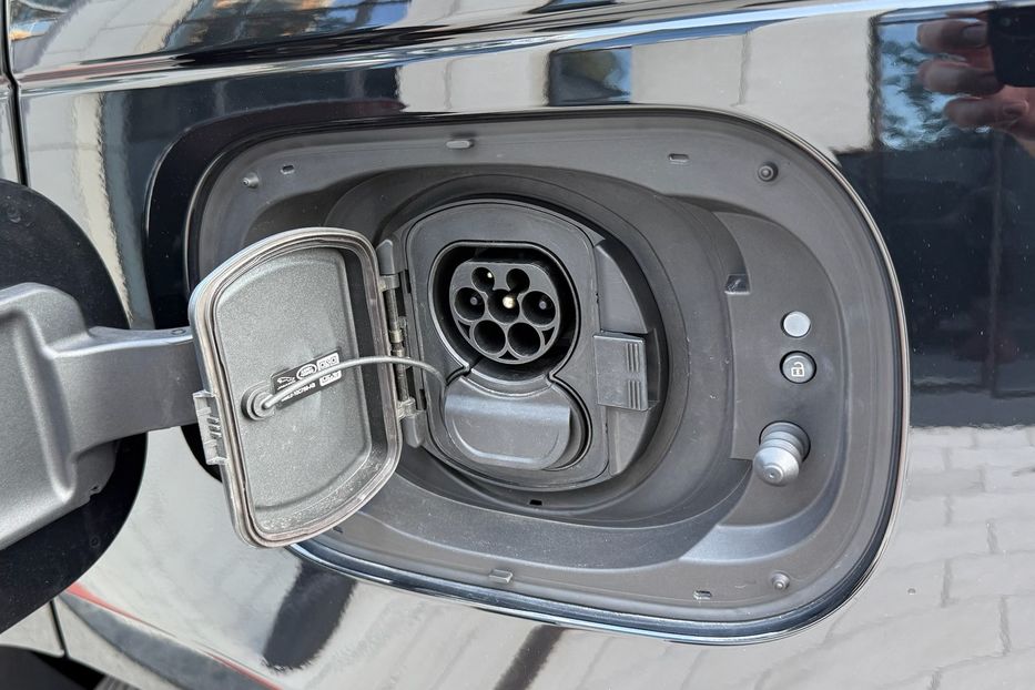 Продам Land Rover Range Rover HSE P440 2022 года в Киеве