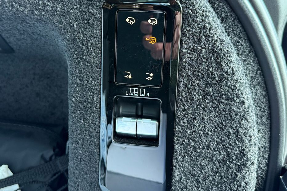 Продам Land Rover Range Rover HSE P440 2022 года в Киеве