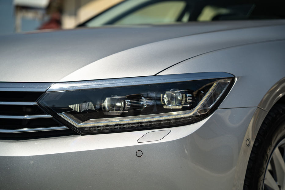 Продам Volkswagen Passat B8 2018 года в Черновцах