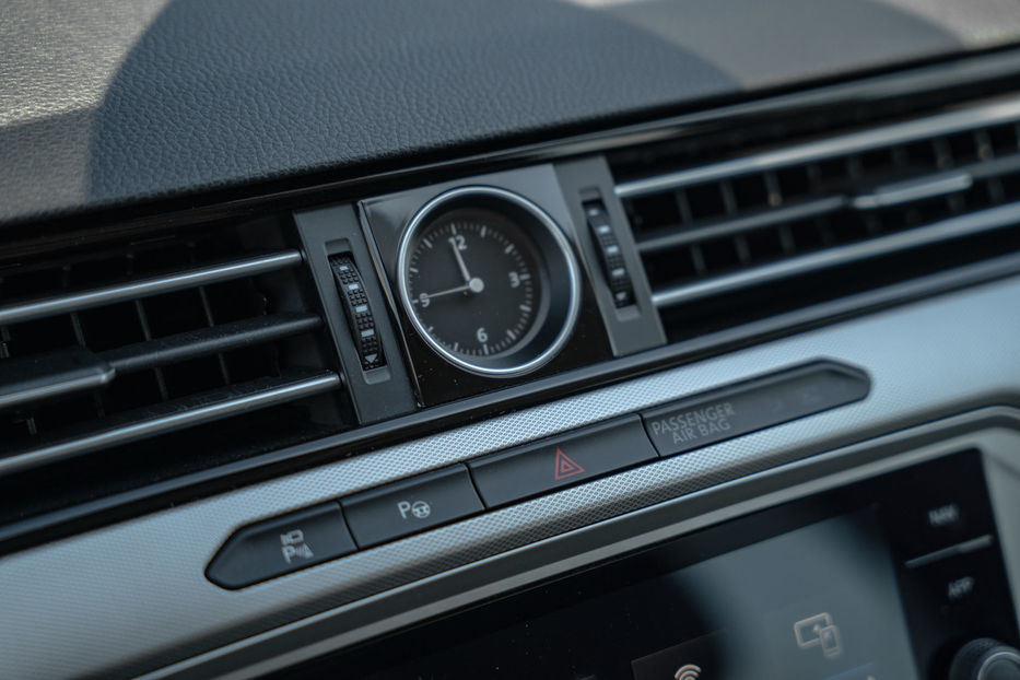 Продам Volkswagen Passat B8 2018 года в Черновцах