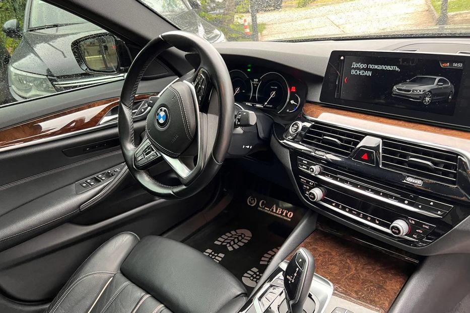 Продам BMW 530 2018 года в Черновцах