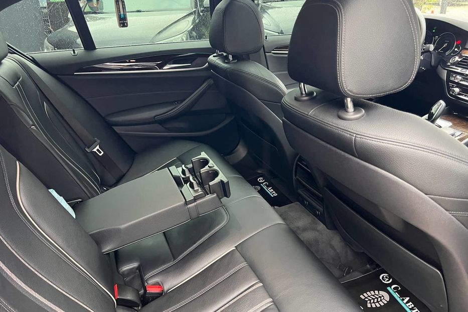 Продам BMW 530 2018 года в Черновцах