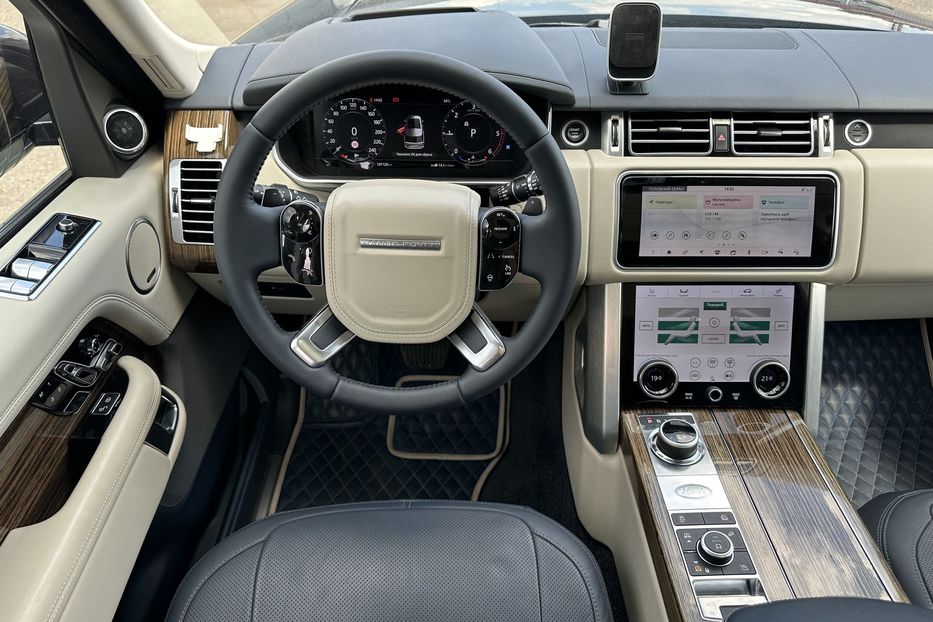 Продам Land Rover Range Rover HSE  2018 года в Киеве