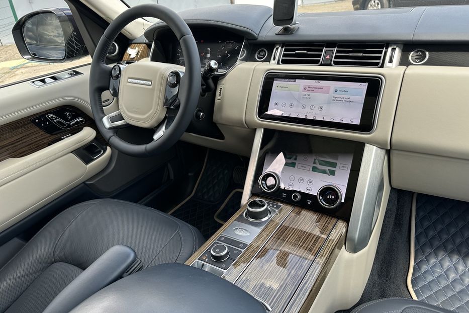 Продам Land Rover Range Rover HSE  2018 года в Киеве