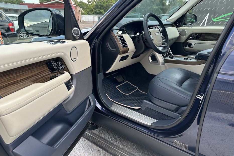 Продам Land Rover Range Rover HSE  2018 года в Киеве