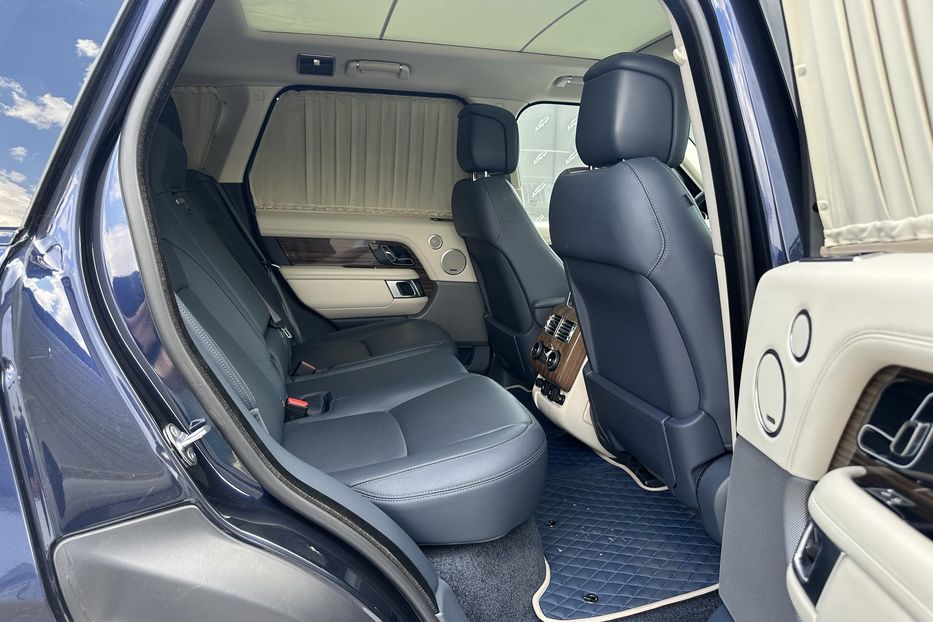 Продам Land Rover Range Rover HSE  2018 года в Киеве
