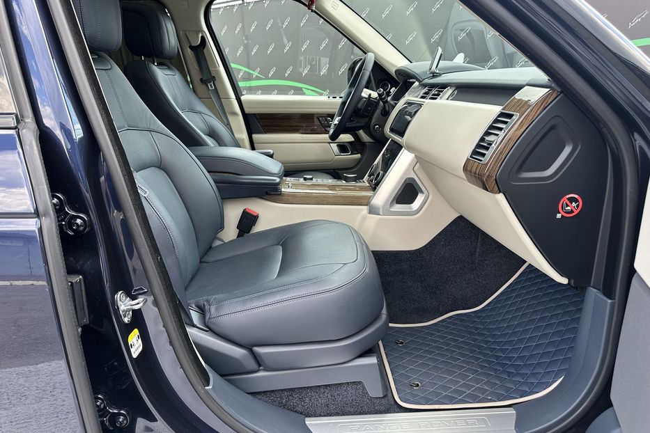 Продам Land Rover Range Rover HSE  2018 года в Киеве