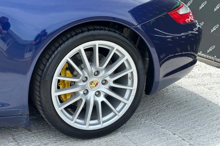 Продам Porsche 911 Carrera 4s 2006 года в Киеве