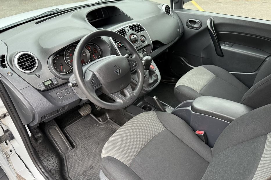 Продам Renault Kangoo груз. MAXI АВТОМАТ  2019 года в Ровно