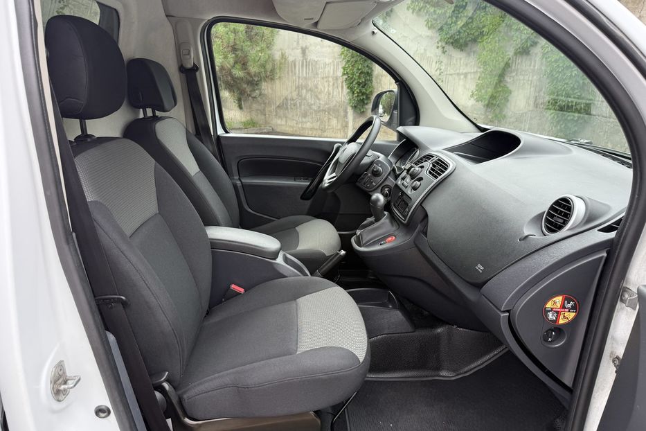 Продам Renault Kangoo груз. MAXI АВТОМАТ  2019 года в Ровно