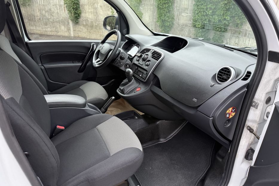 Продам Renault Kangoo груз. MAXI АВТОМАТ  2019 года в Ровно