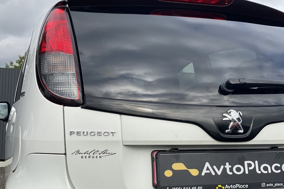Продам Peugeot iOn 2014 года в Луцке
