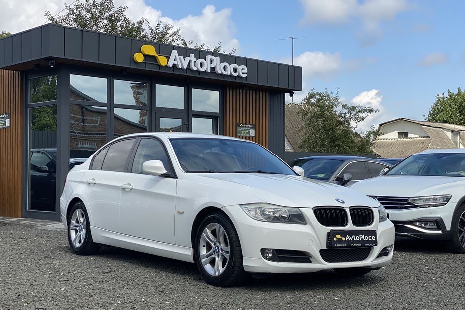 Продам BMW 318 I 2009 года в Луцке