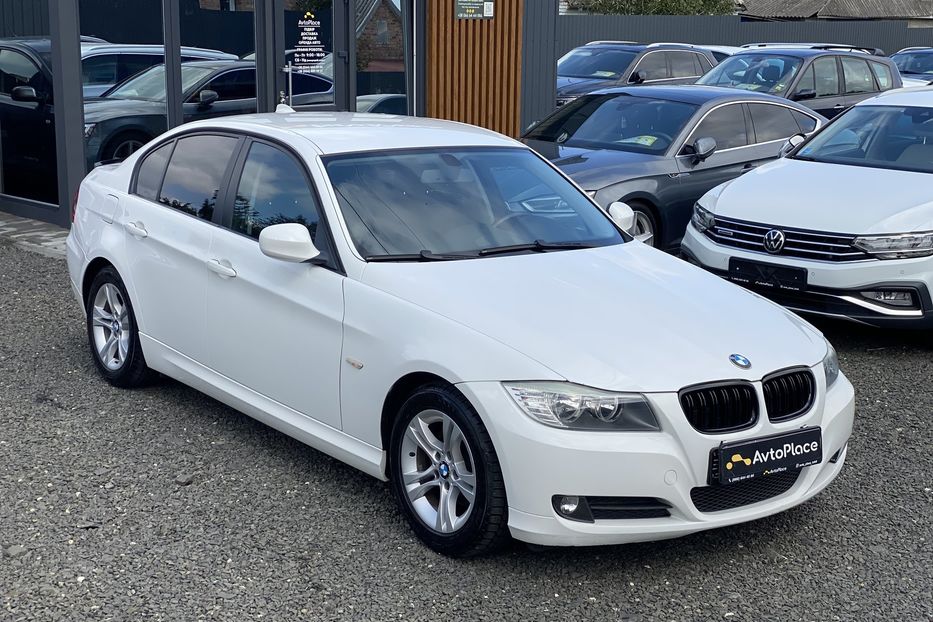 Продам BMW 318 I 2009 года в Луцке