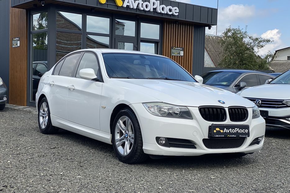 Продам BMW 318 I 2009 года в Луцке