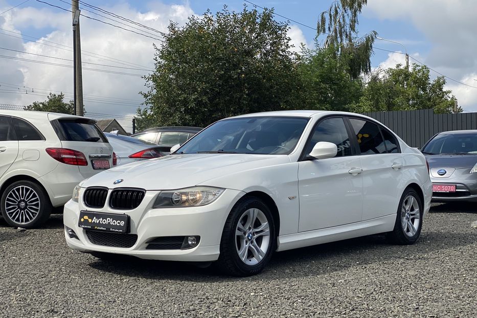Продам BMW 318 I 2009 года в Луцке