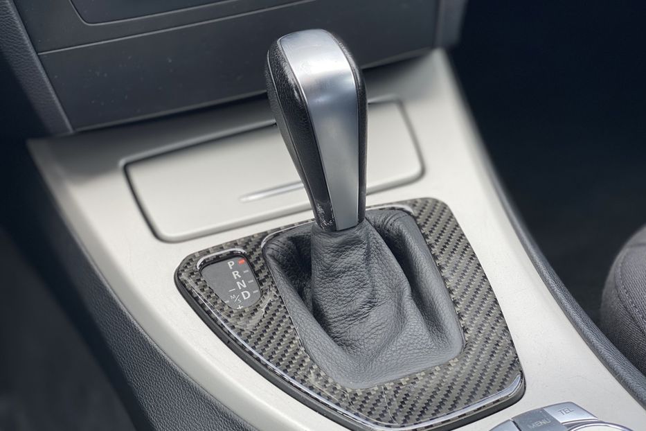 Продам BMW 318 I 2009 года в Луцке