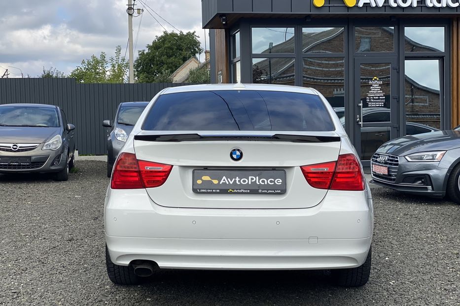 Продам BMW 318 I 2009 года в Луцке