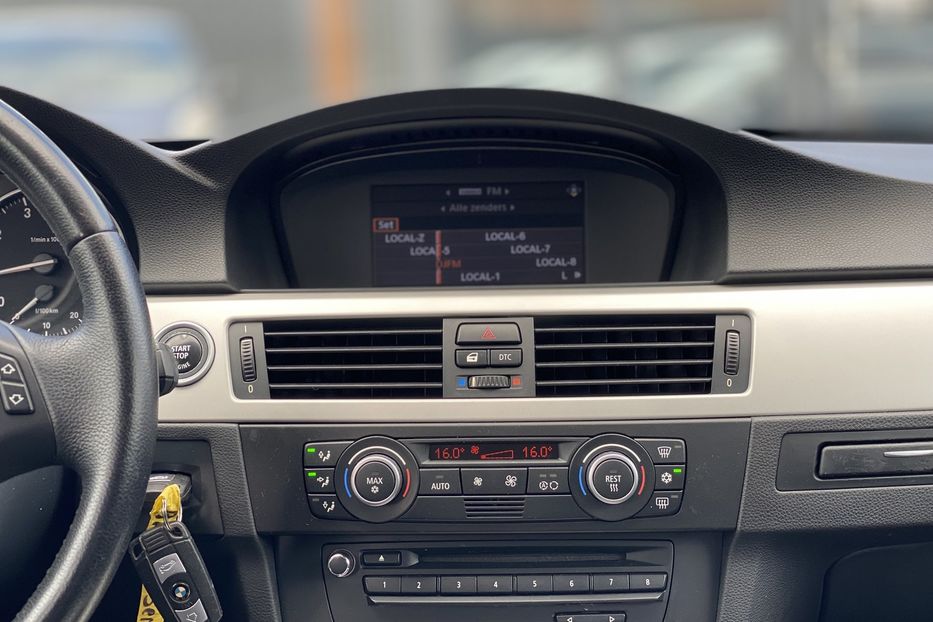 Продам BMW 318 I 2009 года в Луцке