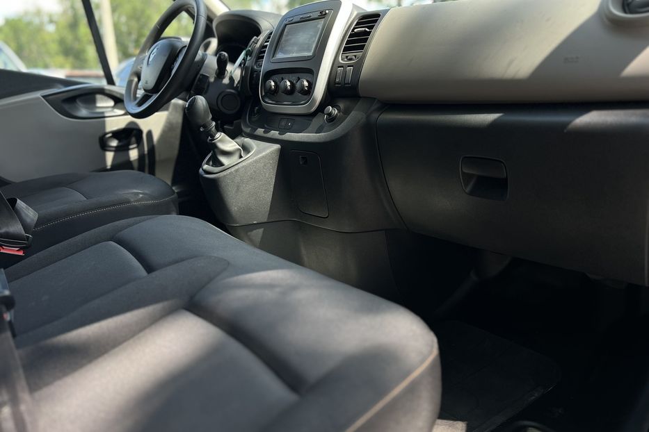 Продам Renault Trafic груз. 2018 года в г. Умань, Черкасская область