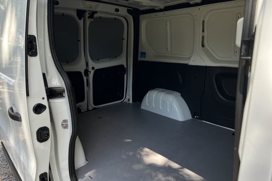 Продам Renault Trafic груз. 2018 года в г. Умань, Черкасская область