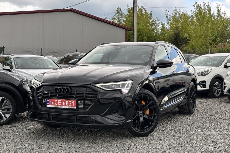 Продам Audi E-Tron   2022 года в Львове
