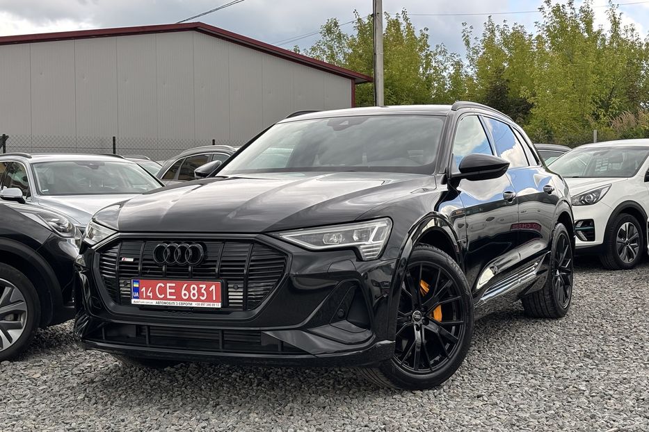 Продам Audi E-Tron   2022 года в Львове