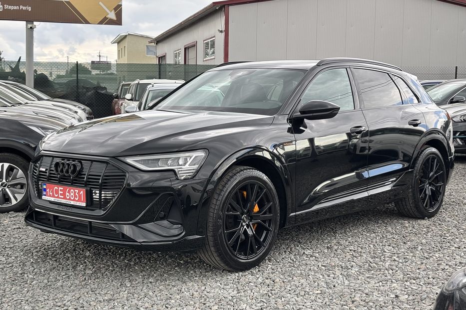 Продам Audi E-Tron   2022 года в Львове