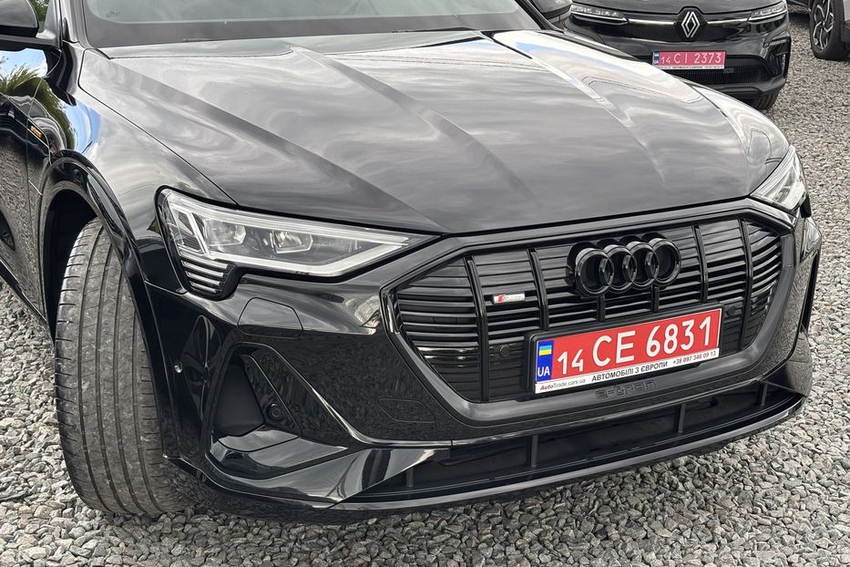 Продам Audi E-Tron   2022 года в Львове