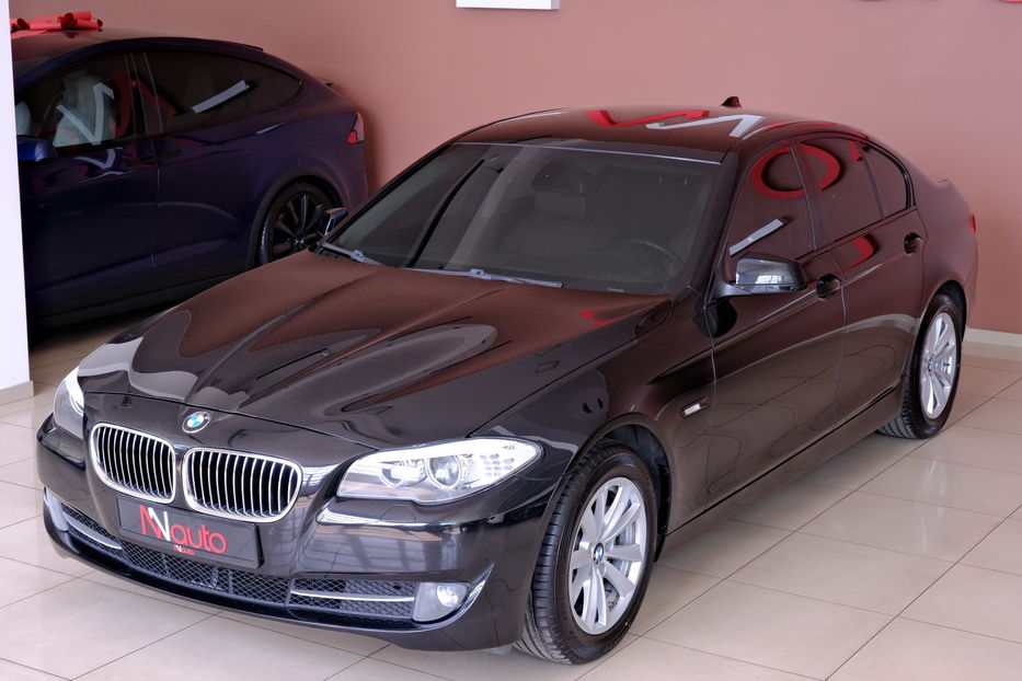Продам BMW 520 2013 года в Одессе