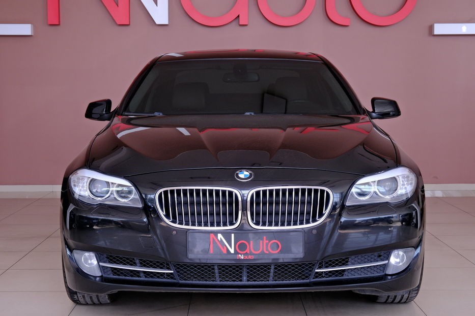 Продам BMW 520 2013 года в Одессе