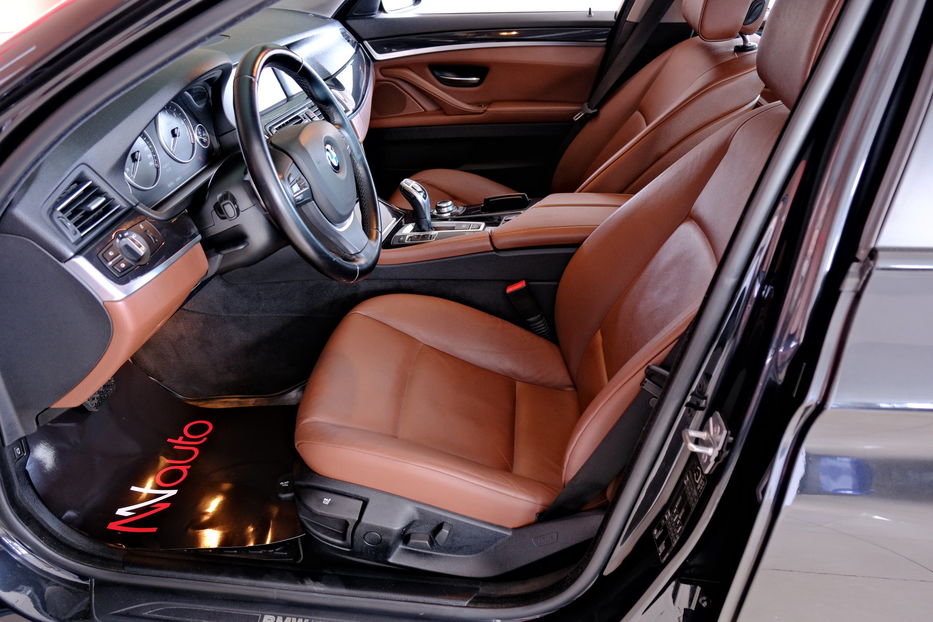 Продам BMW 520 2013 года в Одессе