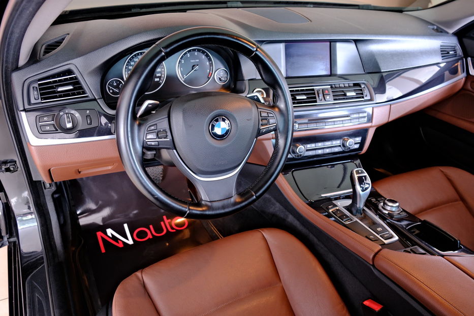 Продам BMW 520 2013 года в Одессе