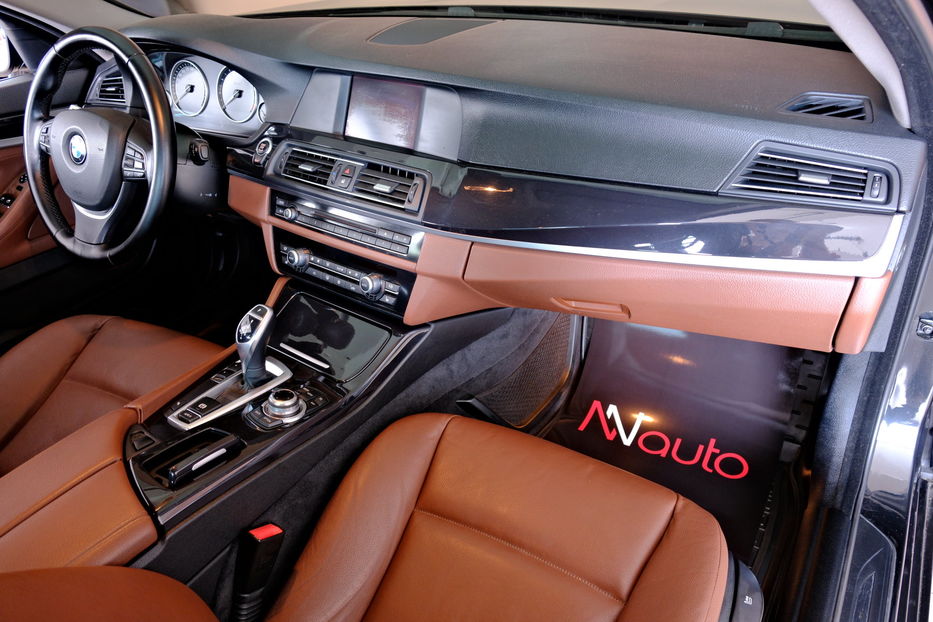 Продам BMW 520 2013 года в Одессе