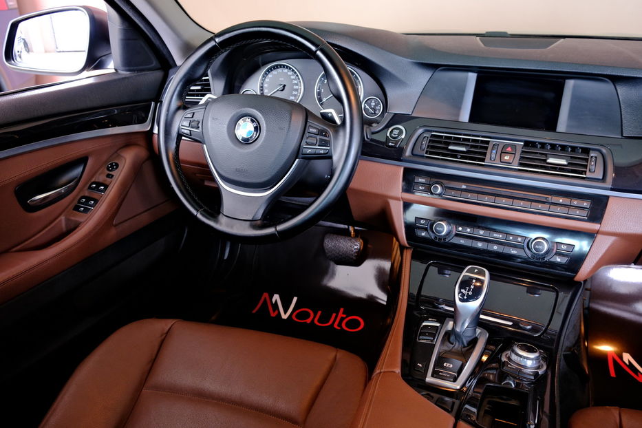 Продам BMW 520 2013 года в Одессе