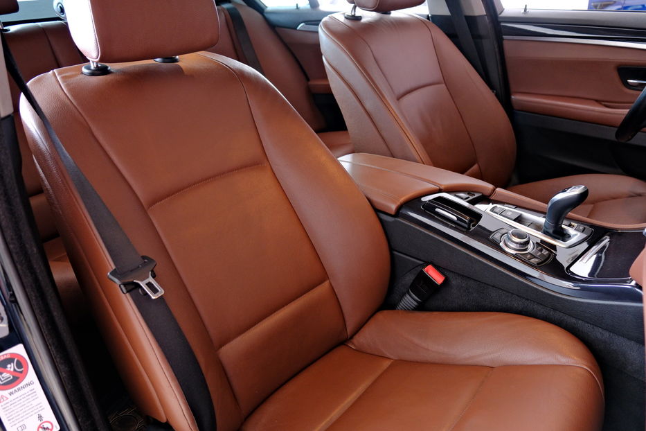 Продам BMW 520 2013 года в Одессе